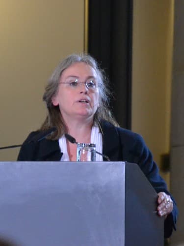 Retrato de Monika Schmitz-Emans