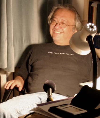Retrato de John Yau