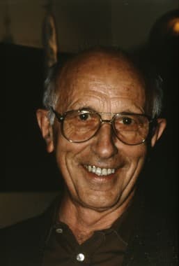Retrato de Carl Amery