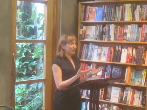 Retrato de Sheila Heti