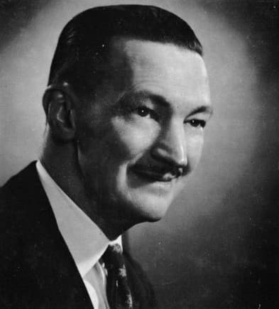 Retrato de H. Beam Piper
