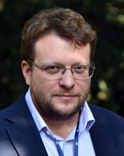 Retrato de Peter Pomerantsev