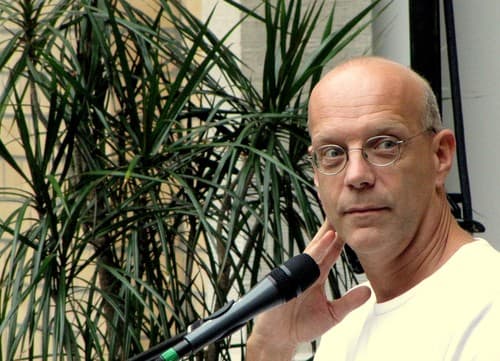 Retrato de Geert Lovink