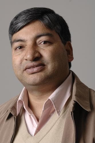 Retrato de Bishnu Raj Upreti
