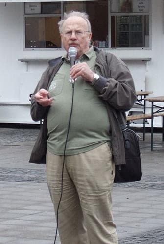 Retrato de Jan Myrdal