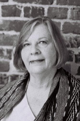 Retrato de Mavis Bryant