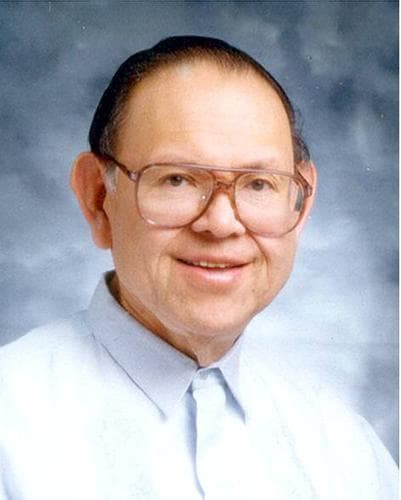 Retrato de Andrew B. Gonzalez