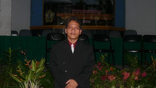 Retrato de Fachruzzaman