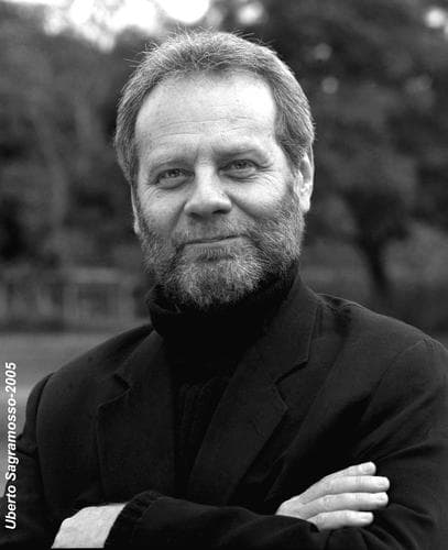 Retrato de Claudio Gabis
