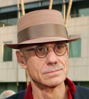 Retrato de James Ellroy