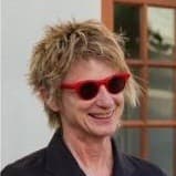 Retrato de Sharon O'Dair