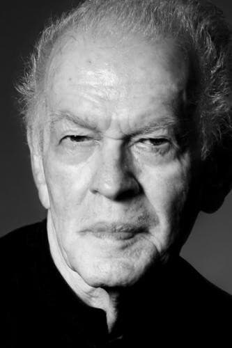 Retrato de Gene Sharp