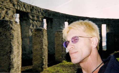 Retrato de Joshua Free