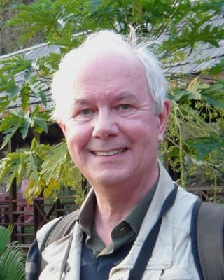 Retrato de Ian Stewart