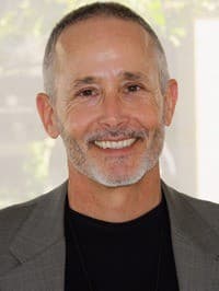 Retrato de Steven Saylor