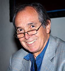 Retrato de Martin Cruz Smith