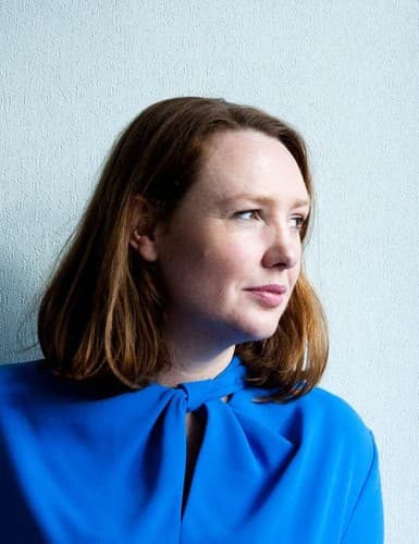 Retrato de Paula Hawkins