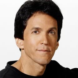 Retrato de Mitch Albom