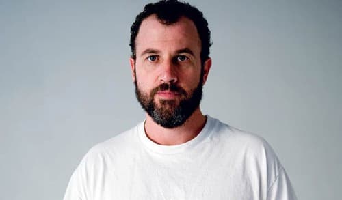 Retrato de James Frey