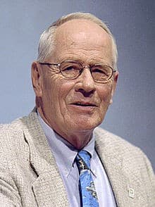 Retrato de Stephen E. Ambrose