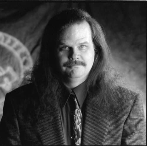 Retrato de Stephen E. Flowers
