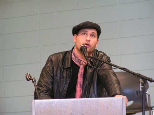 Retrato de Andrej Grubačić
