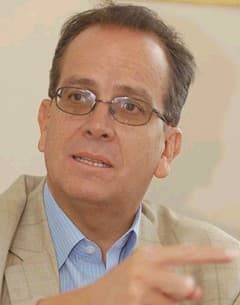 Retrato de Alberto Acosta