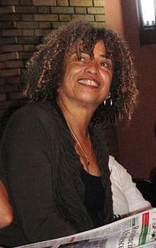 Retrato de Angela Y. Davis