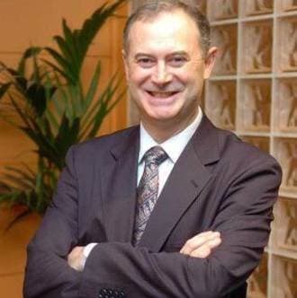 Retrato de Enrique Moradiellos