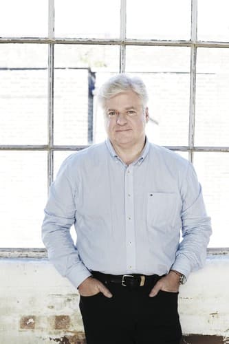 Retrato de Linwood Barclay
