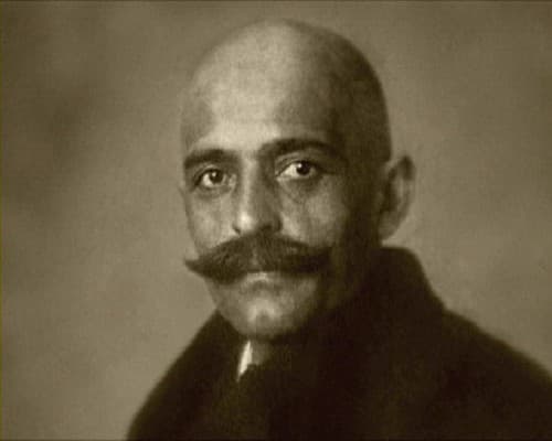 Retrato de Georges Ivanovitch Gurdjieff