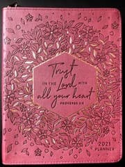 Tapa de 2021 TRUST IN THE LORD NKJV SCRIPTURE PLANNER