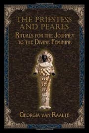 Tapa de Priestess and Pearls