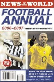 Tapa de "News of the World" Football Annual