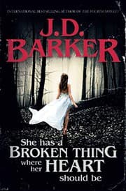 Tapa de She Has A Broken Thing Where Her Heart Should Be
