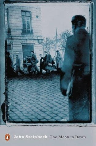 Tapa de The Moon Is Down (Penguin Modern Classics)