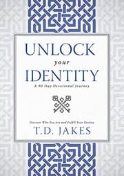 Tapa de Unlock Your Identity A 90 Day Devotional