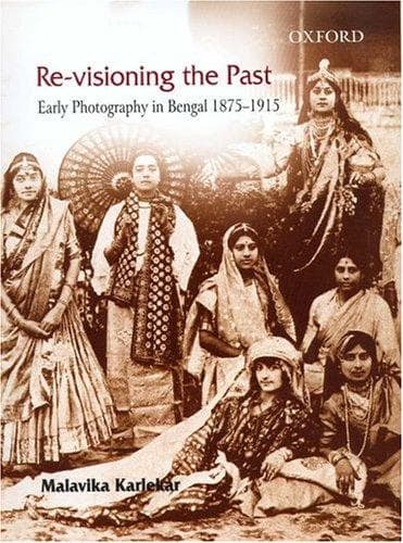 Tapa de Re-visioning the past