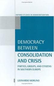 Tapa de Democracy between consolidation and crisis