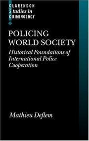 Tapa de Policing World Society