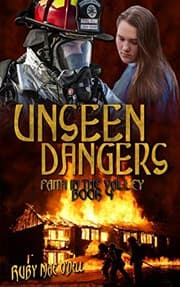 Tapa de Unseen Dangers : Faith in the Valley