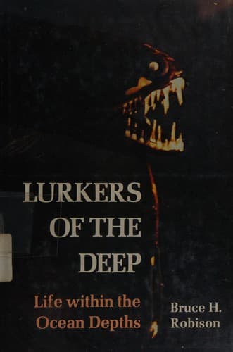 Tapa de Lurkers of the deep