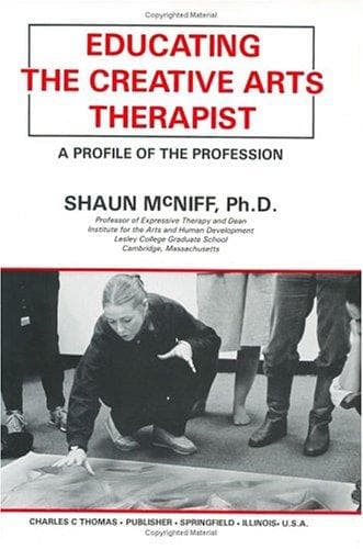 Tapa de Educating the creative arts therapist