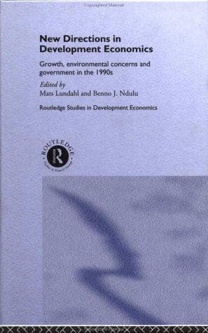 Tapa de New Directions in development economics