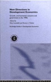 Tapa de New Directions in development economics