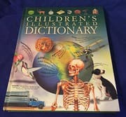 Tapa de Childrens Illustrated Dictionary