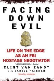 Tapa de Facing Down Evil