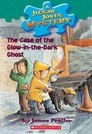 Tapa de The case of the glow-in-the-dark ghost
