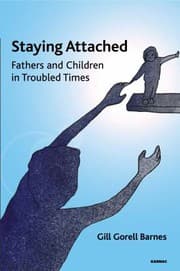 Tapa de Staying Attached