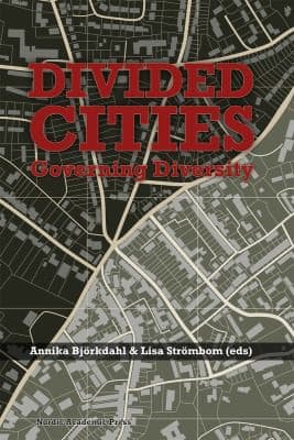 Tapa de Divided cities